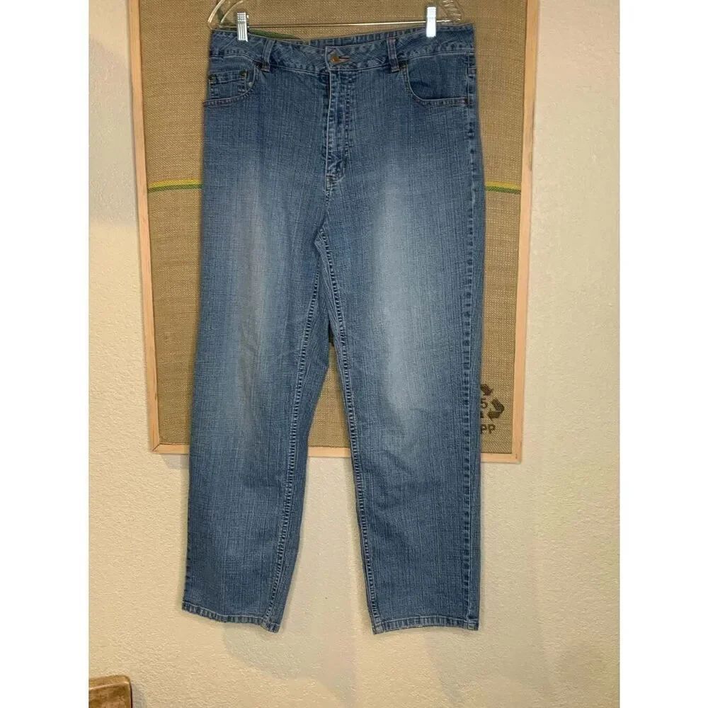 Coldwater Creek Women's Size 14 Straight Leg Stretch Blue Jeans Medium Wash